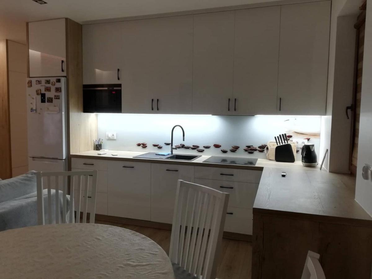 אלק Apartament Lux מראה חיצוני תמונה